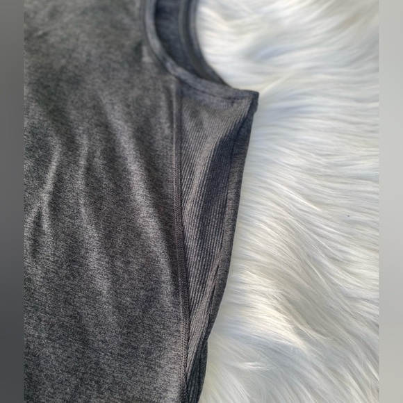 Athleta Gray Uptempo Activewear Tank Top - XS - Picture 9 of 9